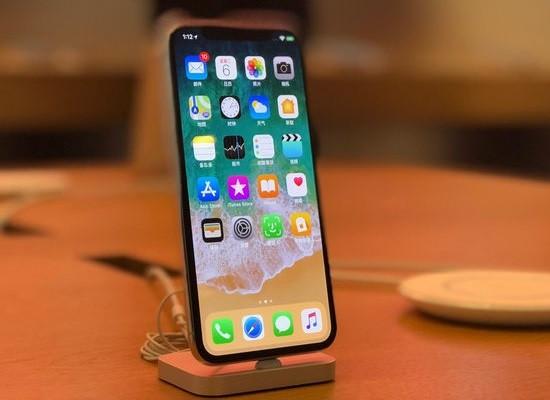 [Giải Đáp] iPhone X sạc nhanh bao nhiêu W