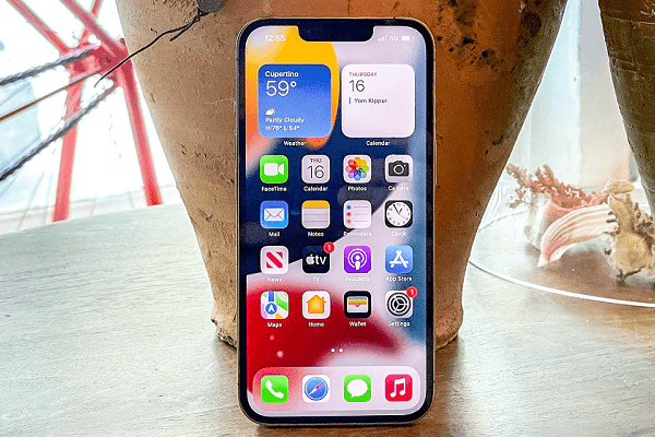 iPhone 13 Pro Max bị sọc màn hình do đâu, khắc phục thế nào
