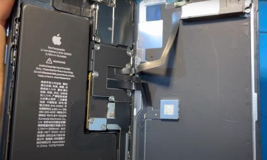 Cách nhận biết iPhone 11 Pro Max bị ép kính đơn giản
