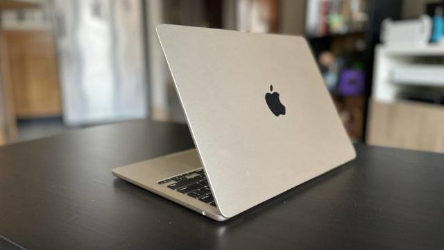 Cách khắc phục tình trạng MacBook không lên nguồn kêu tít tít