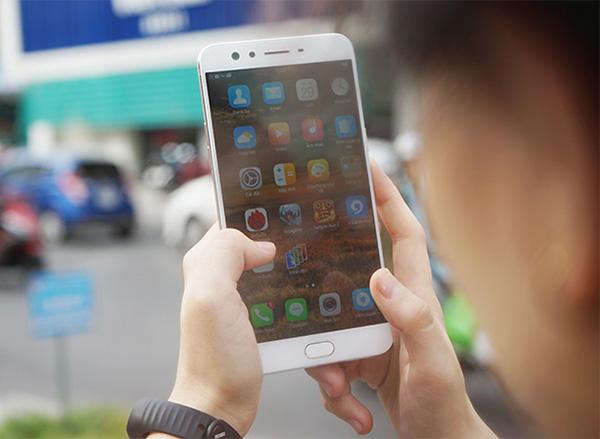 Khi Oppo F3 Plus liệt cảm ứng phải làm sao?
