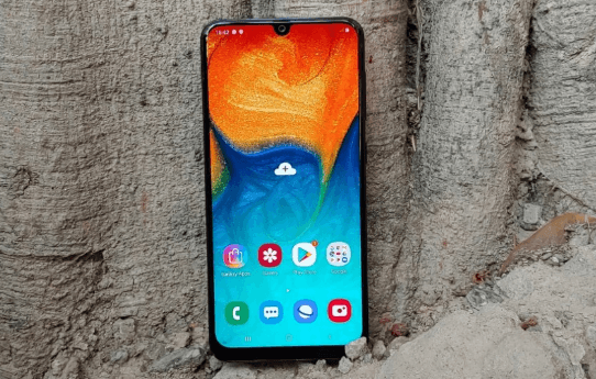 Samsung A30 đốm màn hình, bạn cần làm gì để xử lý?