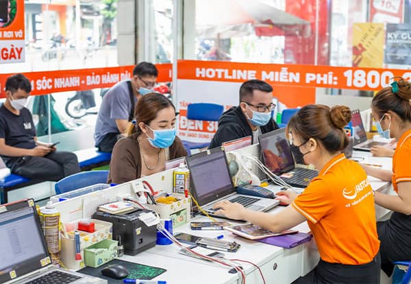 khách hàng đến với Fastcare khách hàng đến với Fastcare