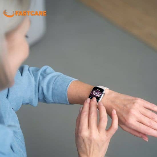 Cách tắt đèn xanh trên Apple Watch bằng việc đeo đồng hồ đúng cách Cách tắt đèn xanh trên Apple Watch bằng việc đeo đồng hồ đúng cách