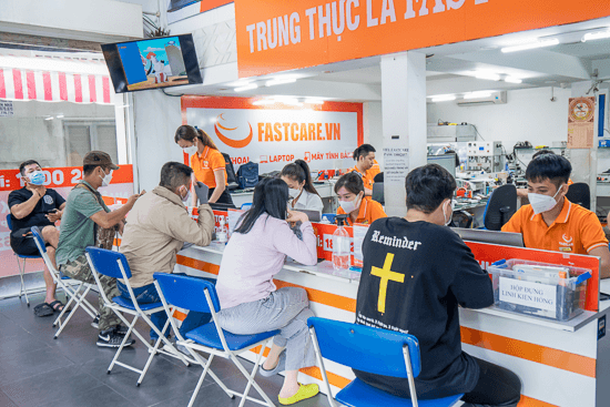 Nhân viên FASTCARE Nhân viên FASTCARE