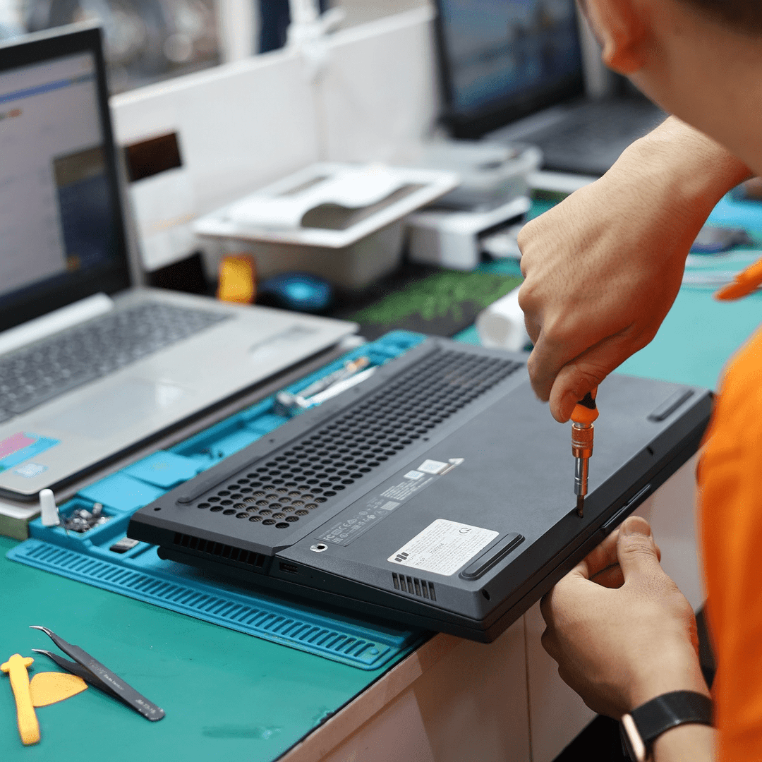 Các bước sửa laptop cơ bản khach-hang-thay-the-sua-chua-laptop-tai-fastcare
