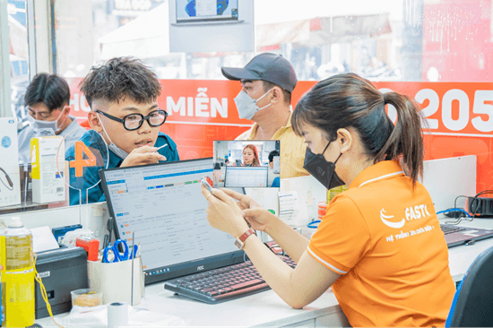 FASTCARE -trung tâm sửa chữa điện thoại uy tín