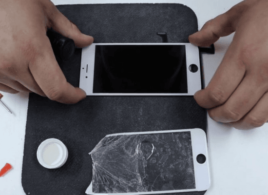 Đơn vị thay mặt kính iPhone quận 10 uy tín, chất lượng