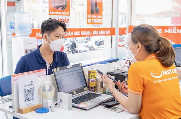 Bàn giao và thanh toán sau khi sửa chữa Bàn giao và thanh toán sau khi sửa chữa