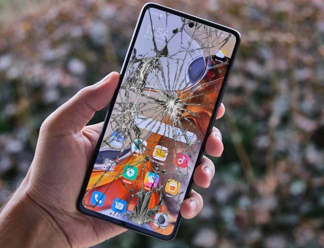Nguyên nhân dẫn đến mặt kính Xiaomi Redmi K40s bị hư Nguyên nhân dẫn đến mặt kính Xiaomi Redmi K40s bị hư