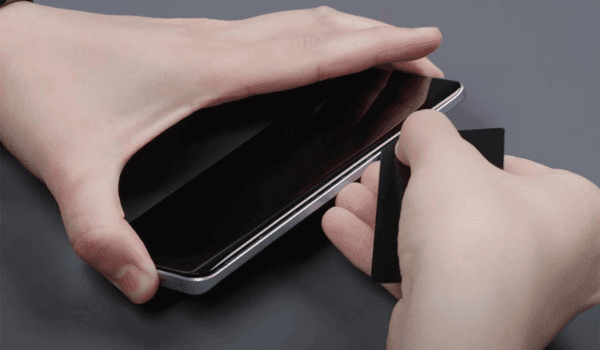 Dấu hiệu cần thay mặt kính xiaomi