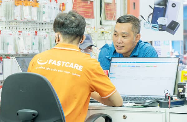 FASTCARE - Địa chỉ thay nắp lưng Xiaomi Redmi Note 13 được nhiều người tin dùng FASTCARE - Địa chỉ thay nắp lưng Xiaomi Redmi Note 13 được nhiều người tin dùng