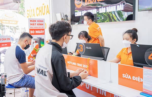 thay camera sau Xiaomi Redmi 12 tại FASTCARE