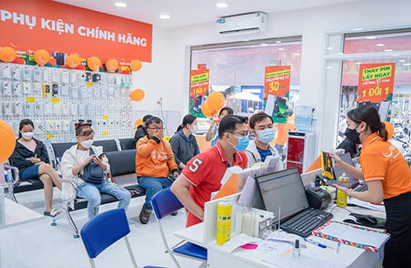 Thay nắp lưng Xiaomi Redmi Note 13 Pro Plus ở đâu uy tín Thay nắp lưng Xiaomi Redmi Note 13 Pro Plus ở đâu uy tín
