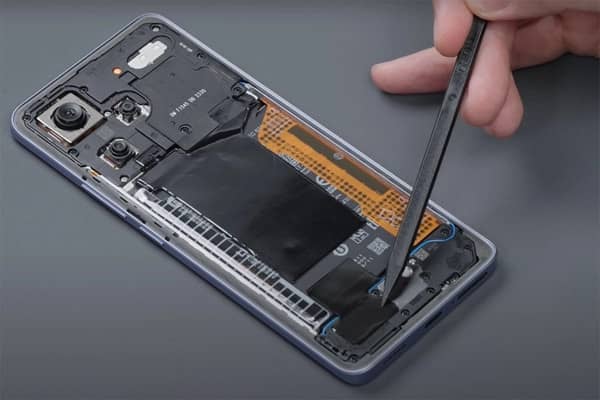 Trường hợp nào cần thay mặt kính Xiaomi Redmi Note 13 Pro Plus Trường hợp nào cần thay mặt kính Xiaomi Redmi Note 13 Pro Plus
