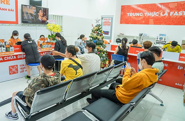 FASTCARE là trung tâm sửa điện thoại uy tín và chuyên nghiệp FASTCARE là trung tâm sửa điện thoại uy tín và chuyên nghiệp