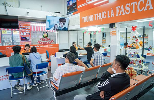 Quy trình thay nắp lưng Oppo K3 tại FASTCARE Quy trình thay nắp lưng Oppo K3 tại FASTCARE