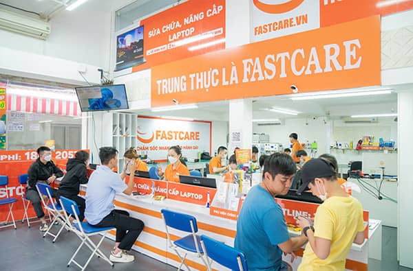 Thay kính camera Oppo Reno11 F ở FASTCARE Thay kính camera Oppo Reno11 F ở FASTCARE