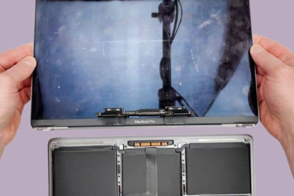 Màn hình MacBook bị ám hồng Màn hình MacBook bị ám hồng