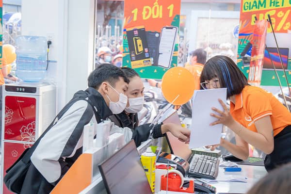 FASTCARE tận tâm với khách hàng FASTCARE tận tâm với khách hàng