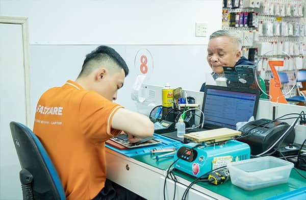 Sau khi thay chân sạc Sau khi thay chân sạc