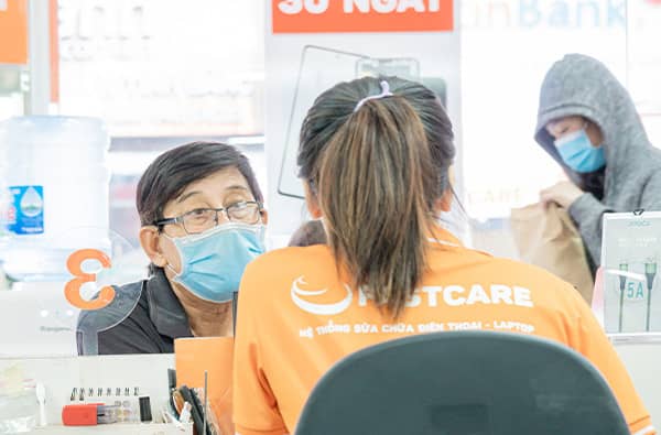 Nhân viên FASTCARE thân thiện, luôn hỗ trợ khách nhiệt tình Nhân viên FASTCARE thân thiện, luôn hỗ trợ khách nhiệt tình