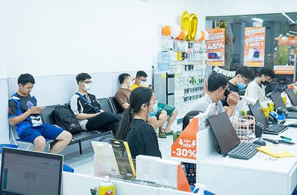 Trung tâm sửa điện thoại uy tín FASTCARE Trung tâm sửa điện thoại uy tín FASTCARE