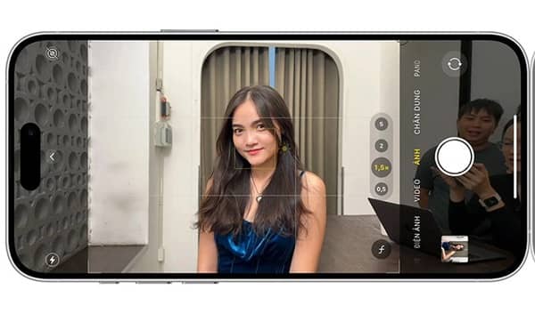 Tại sao chụp ảnh bị ngược trên iPhone